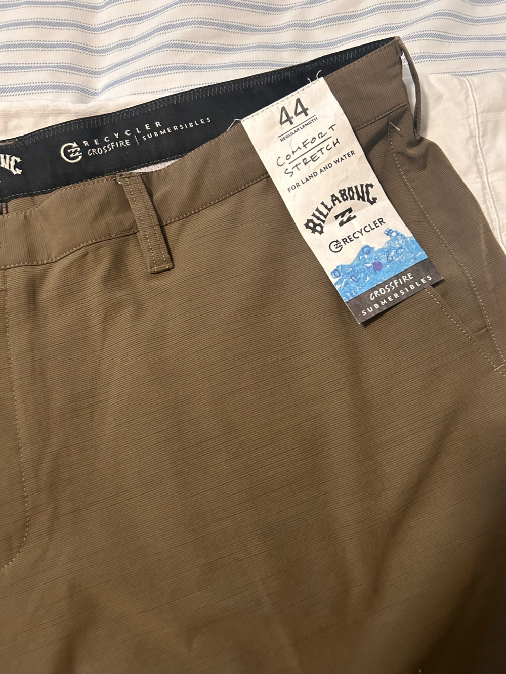 Billabong Men’s Olive Brown Flat Front Shorts